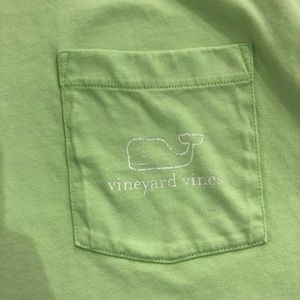 Vineyard vines green T-shirt XXL
